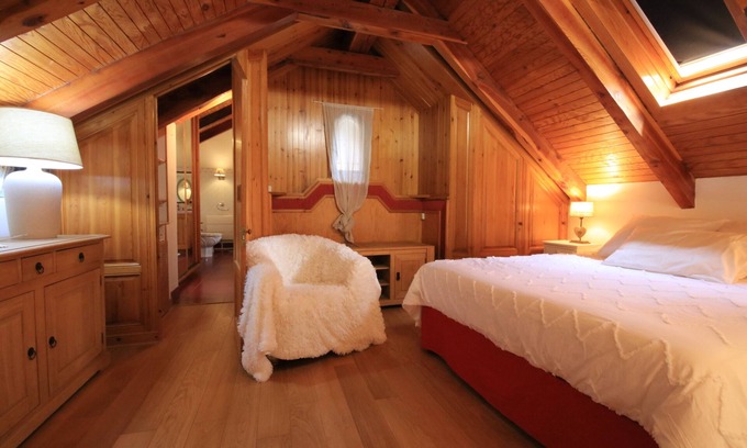 Saint-Etienne-de-Tinee House | GRANGE AUX CERFS, ensoleillée,à 2 minutes du centre de la station de ski d'Auron