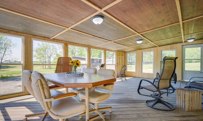 Grantville House | Grantville Home Rental with Game Room on 5 Acres!