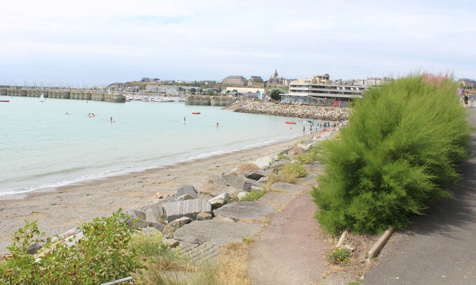 Granville Apartment | GRANVILLE. View of the sea, beach, ports - Town center - Calm