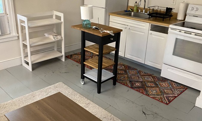 Guilford Apartment | Great apartment in two family house!