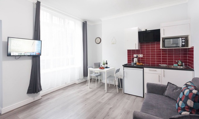 King's Cross Apartment | great entire flat - eurostar - kings cross 7