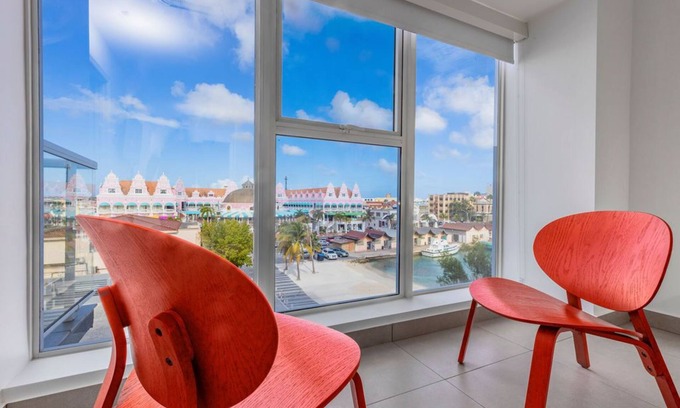 Oranjestad Condo | Great Family condo Oceanfront - Downtown