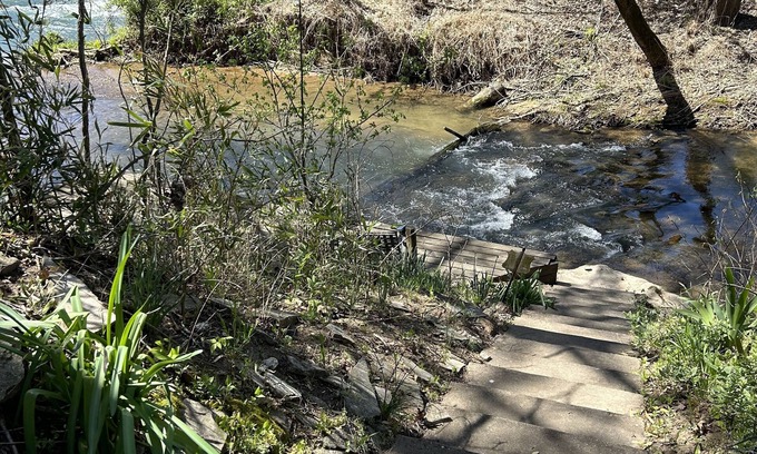 Hardy House | GREAT FISHING at the Spring River Waterfalls… Your “Hearty” Home Away from Home!