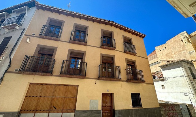 Guadix House | GREAT HOUSE IN GUADIX HISTORICAL CENTER. IDEAL FOR FAMILIES. PETS ARE ACCEPTED.