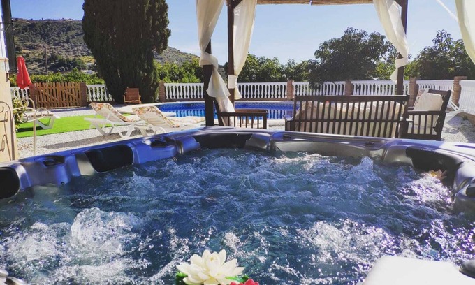 Alcaucin Cottage | GREAT HOUSE WITH JACUZZI EXTERIOR AND POOL NEAR NATURAL PARK, BEACH 20 MINUTES