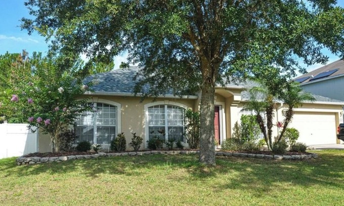 Kissimmee House | Great location!