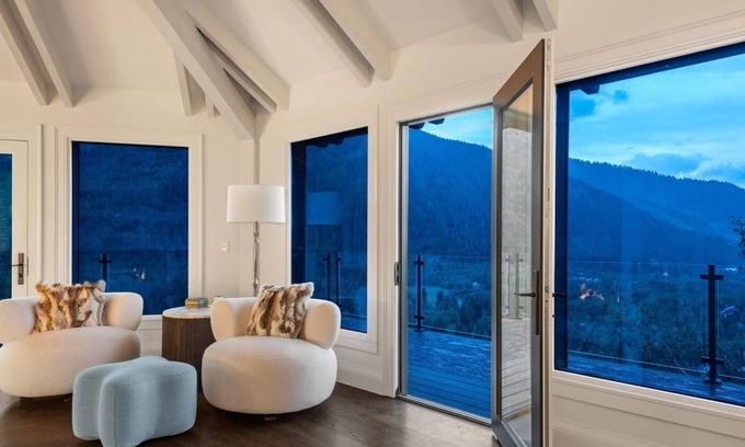 Mountain Valley House | Great Mountain Home Aspen, Great Views, Near Town