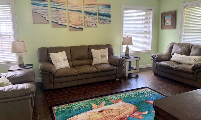 Eastpoint House | Great rates! 5 stars! Located in Eastpoint just minutes to SGI & Apalachicola