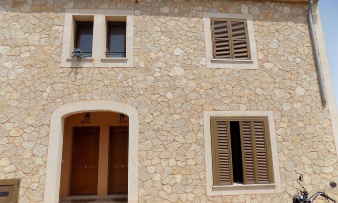 Portol House | Great rooms in a nearby and quiet village house.