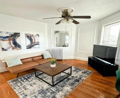 Seward Place Apartment | Great Value Unit in Union A12