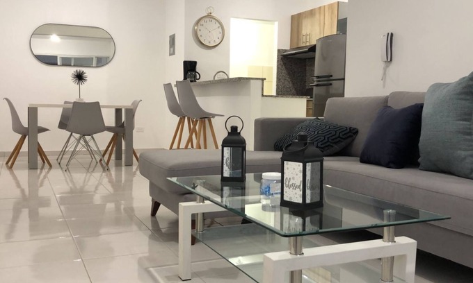 Villa Hermosa Apartment | GREAT VIBRANT AND CONVENIENT LOCATION This place is easy to access.