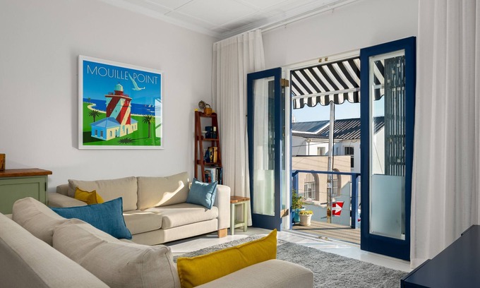 Green Point Apartment | Grecian Haven In Greenpoint Pool and Braai