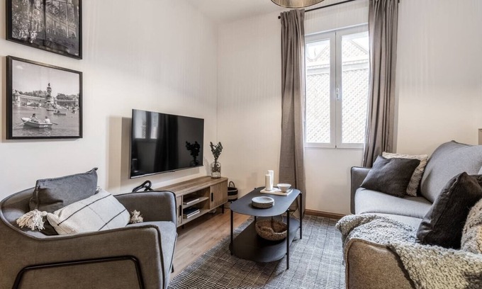 Milla de Oro Apartment | Gredos - 2 bedrooms in Recoletos