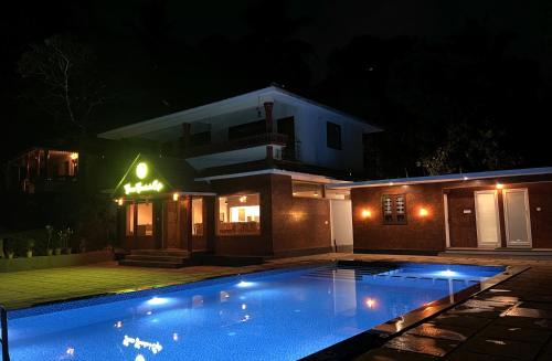Vayittiri Bed & Breakfast | Green Garden Deluxe Room