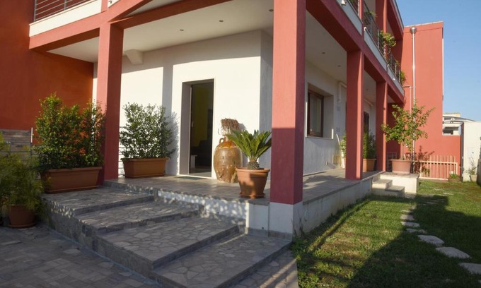 Cavallino House | Green House