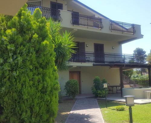 Fondi Bed & Breakfast | Green House