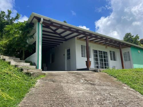 Le Morne-Vert House | Green loft