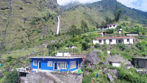 Munsyari House | Green Mountain Homestay - Birthi Falls near Munsyari