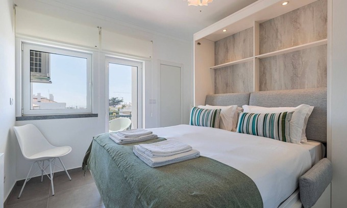 Parede Apartment | Green Oasis in Parede by LovelyStay