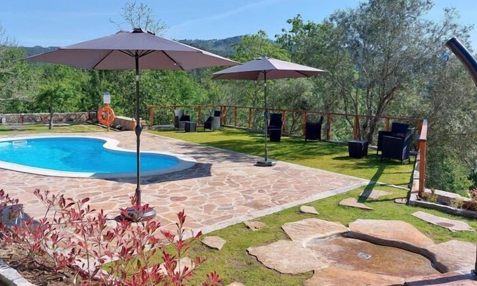 Covas House | Green Paradise Glamping, Bungalow for 2 people with terrace