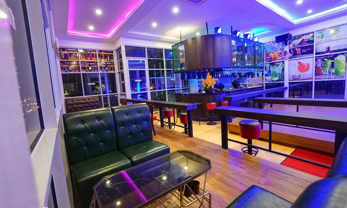 Lubuk Baja Hotel | Green Rose Hotel
