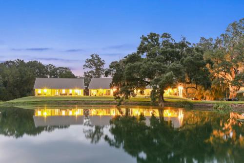 Weyanoke Bed & Breakfast | Greenwood Plantation B&B Inn