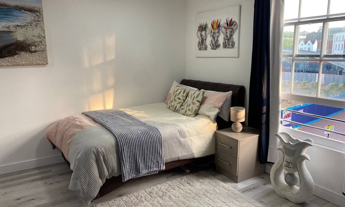 Leicester City Centre Apartment | Greyfriars Suite by Nestura