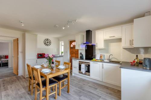 Newton Reigny House | Greystone Lodge