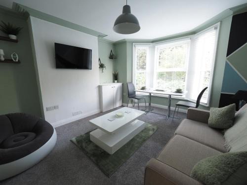 Royal Tunbridge Wells Apartment | Grosvenor Suite