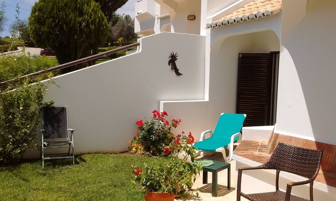 Alpouvar Apartment | Ground Floor Air Conditioned - On Highly Regarded Club Albufeira.
