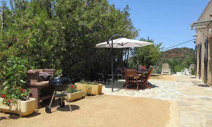 Belgodere Apartment | Ground floor apartment overlooking the garden