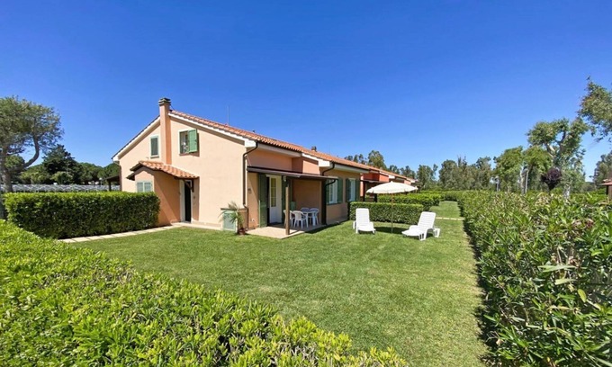 Vada Apartment | Ground floor apartment of 56 m2 composed of a living room with satellite TV, kitchenette complete with dishwasher, fridge with freezer, microwave oven.Double sofa bed, a double bedroom and bathroom.On the mezzanine floor there are two single beds oron re