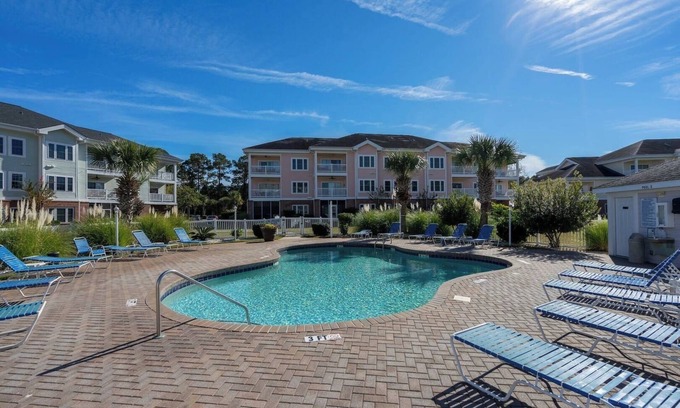 Central Myrtle Beach Condo | Ground-Floor Pool View Condo | Near Beach, Golf, Intracoastal Waterway & Broadway at the Beach