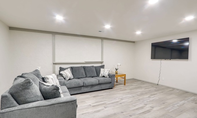 Wichita House | Group Getaway w/Private Yard in Wichita!