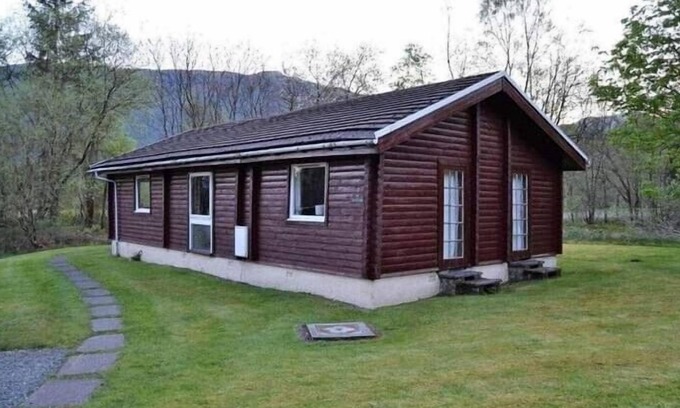 Rashfield Cabin | Grouse Lodge
