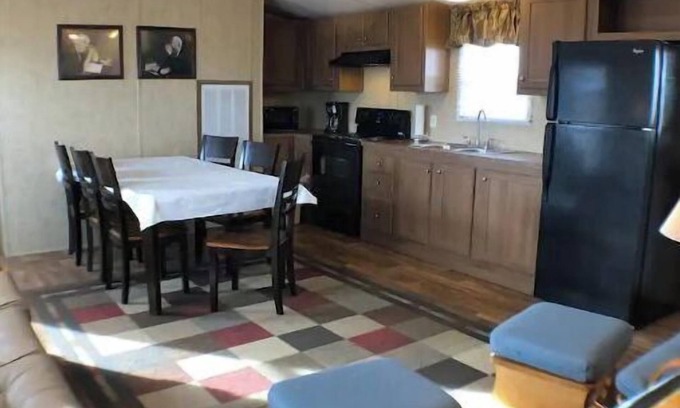 Whites City House | Guadalupe Getaway