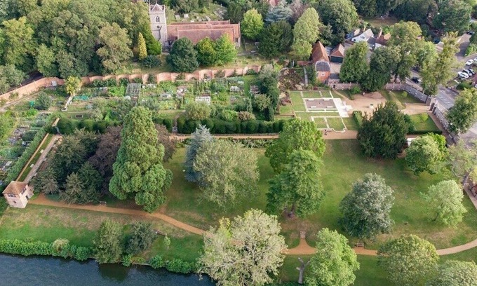 Caversham House | Guest Homes | Caversham Westfield House