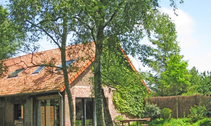 Ambrumesnil House | Guest house Ambrumesnil, 3 bedrooms, 6 people