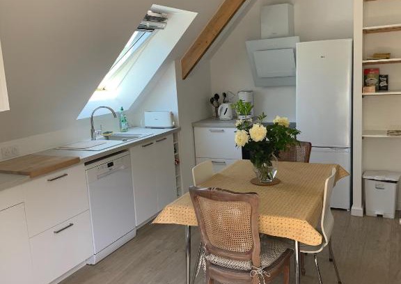 Saint-Lunaire Apartment | Guest house au calme à 900 M de Longchamps