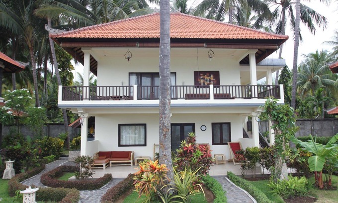 Bondalem House | Guest room for 2 persons approx. 20 m² in Tejakula, Bali