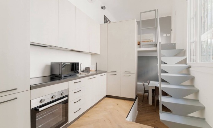 San Marco Apartment | GuestHost - Brera Modern Apartment