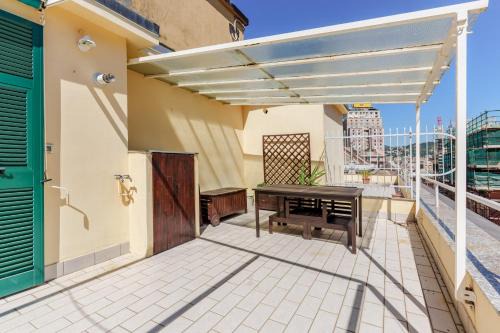 Carignano Apartment | GuestHost - Bright Apartment X6 with Terrace