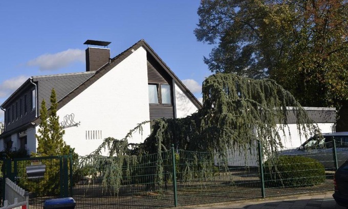 Lohausen House | Guesthouse AirMinis