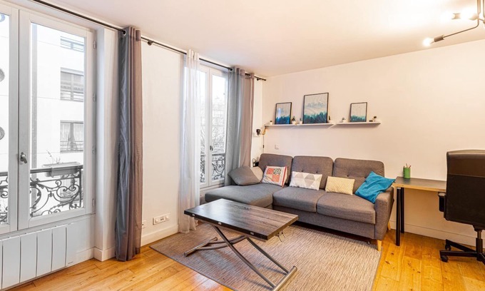 Riquet Stalingrad Apartment | GuestReady - Tanger tango in the 19th district