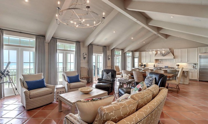Cinnamon Shore House | Gulf-Front Home, Panoramic Views, Resort-Style Amenities in Cinnamon Shore