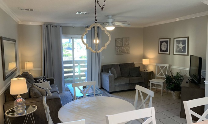 Gulf Shores Condo | Gulf Shores Condo - Directly Across Road from Beach!