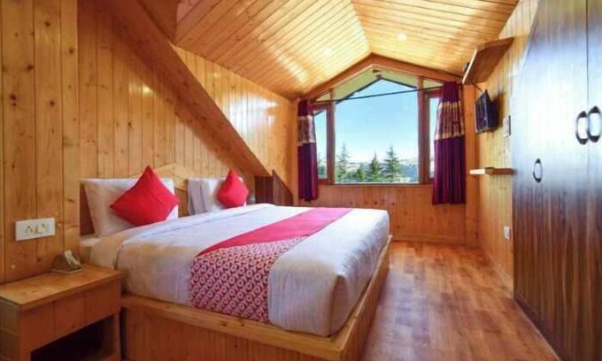 Theog Hotel | Gulmarg Height Homestay Kufri Shimla