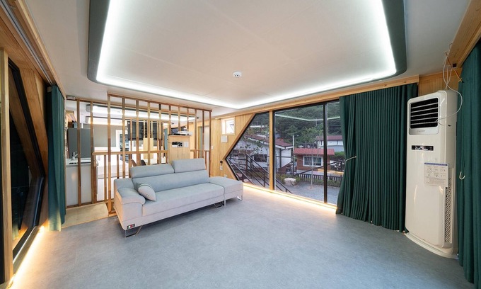 Gyeongju House | Gyeongju Semo Glamping