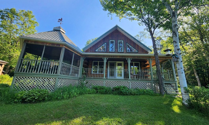 Mauricie Ski Chalet | Hôtel à la maison - L'Apéro du Bois Rond