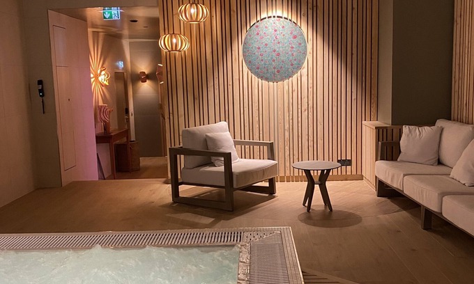 Provins Hotel | Hôtel Aux Vieux Remparts, The Originals Relais